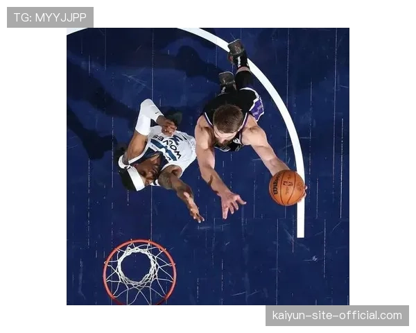 康宁汉姆背部痉挛提前退赛 活塞进攻发起点突发告急